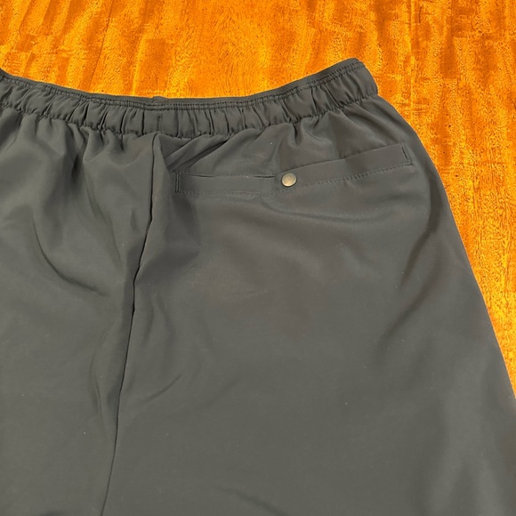 PATAGONIA men’s Multi Trails Shorts 8" - Picture 11 of 16
